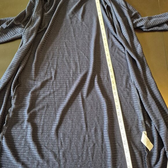 Burn out Striped Sweater - Picture 8 of 8